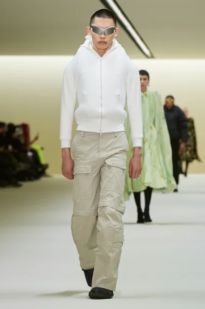 Look 26